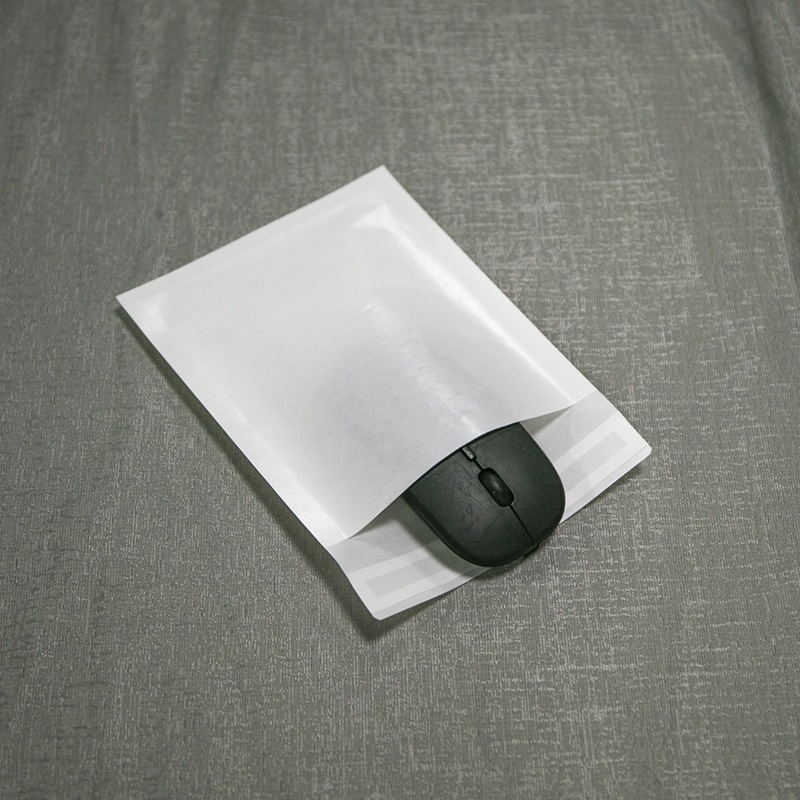 Zeal X pristato žaidimą keičiančius perdirbto stiklo popierinius maišelius – aukščiausios kokybės, ekologišką drabužių, dovanų ir kosmetikos pakuotę