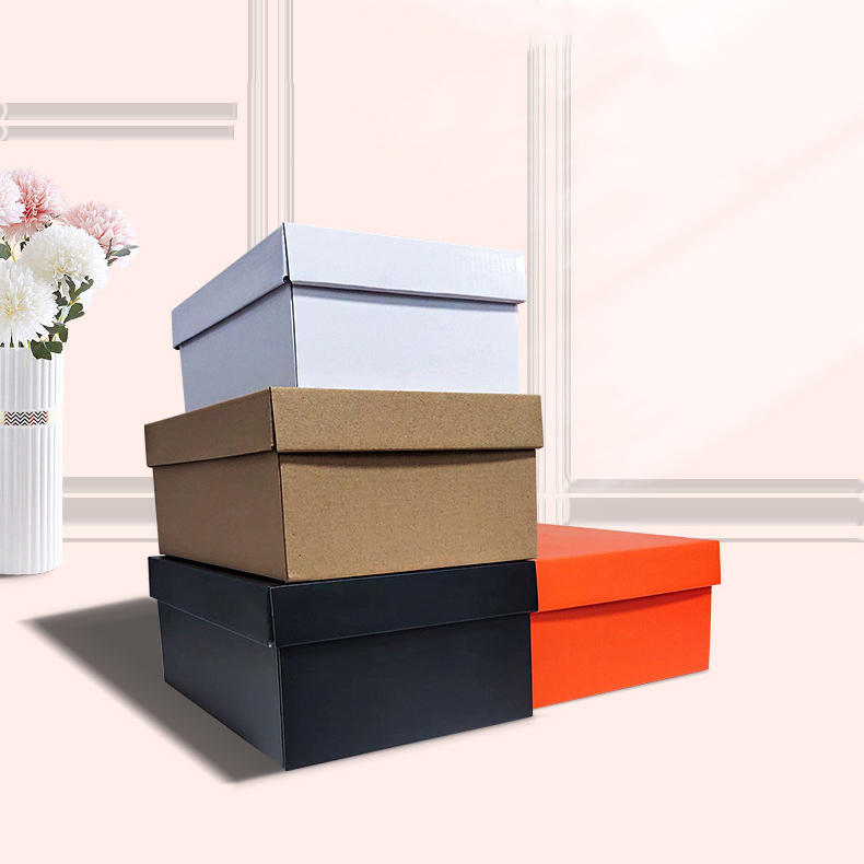 „Zeal X“ pristato ekologišką kraftpopierinį dangtelį ir pagrindinę dėžutę, skirtą tvariam batų pakavimui